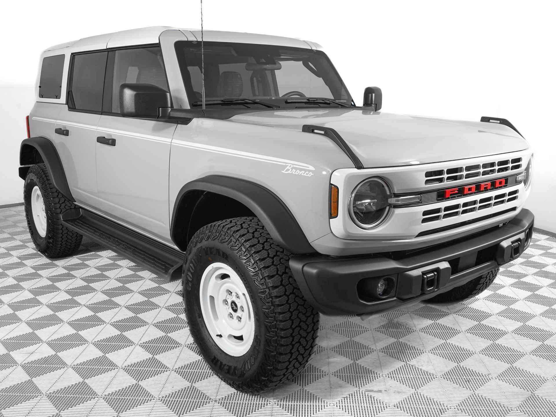 ford bronco 4-door 2026 1FMEE4DP4TLA99362 image ford bronco 4-door 2026 1FMEE4DP4TLA99362 image